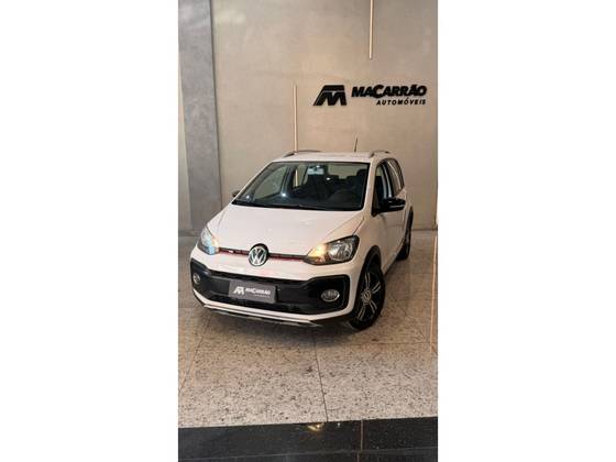 VOLKSWAGEN UP 1.0 170 TSI TOTAL FLEX XTREME 4P MANUAL VOLKSWAGEN UP 1.0 170 TSI TOTAL FLEX XTREME 4P MANUAL